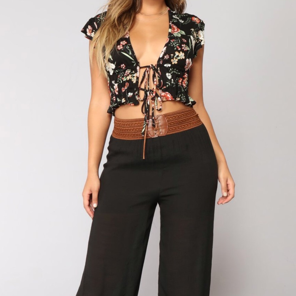 Floral Top - Picture 3 of 3